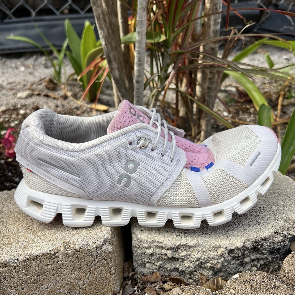 On Cloud 5 Ivory Blossom Womens Size 8 Athletic Running Shoes 69.97998
